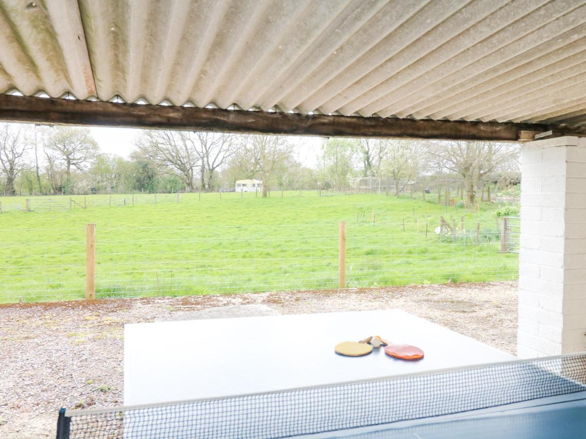 The Milk Shed Villa Plymtree Exterior photo